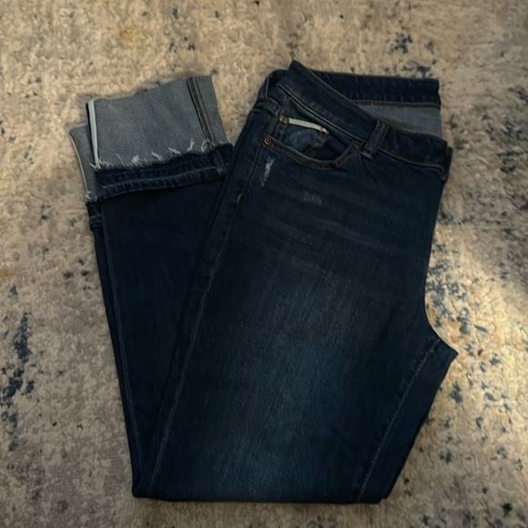 New York & Co Soho boyfriend Jeans distressed mid rise cropped Sz 6 - Picture 2 of 9